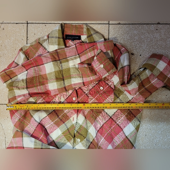 Jones New York Signature Plaid Button Shirt in Pink, Olive & Cream 100% Linen - Picture 4 of 7